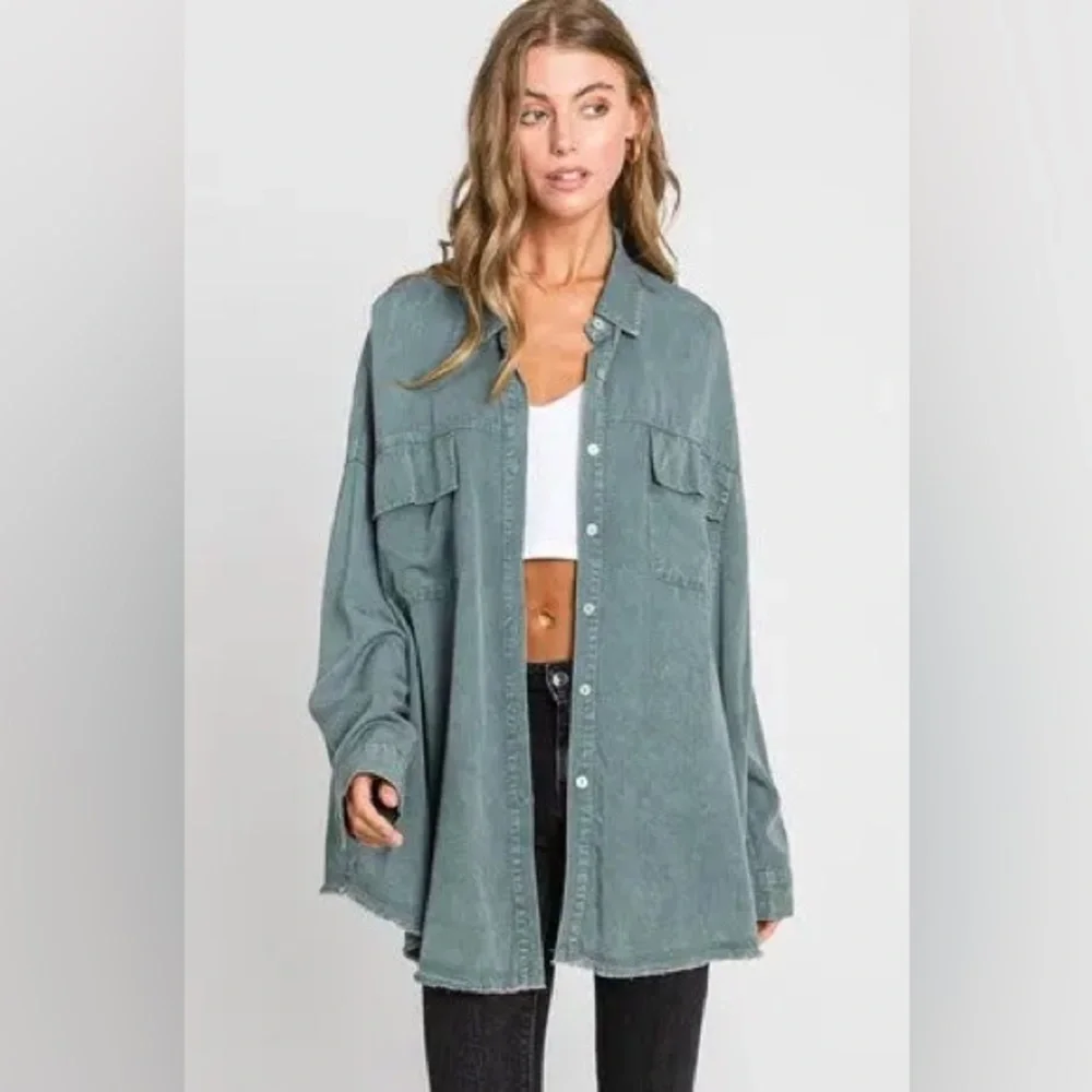 SEWN + SEEN Raw Hem Oversized Button Down Top Light Rust / Camel Brown sz M NWOT - Picture 8 of 9